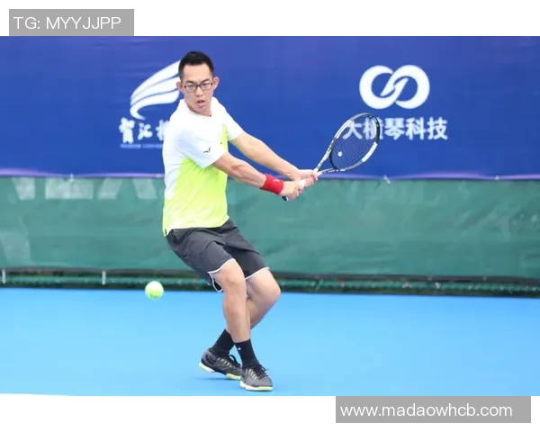 武汉网球队包夹战术解析与其在网球热点中的影响探讨